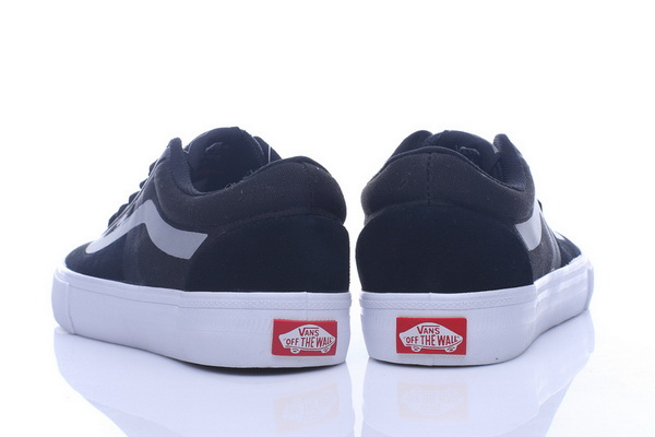 Vans Low Top Lace Shoes--001